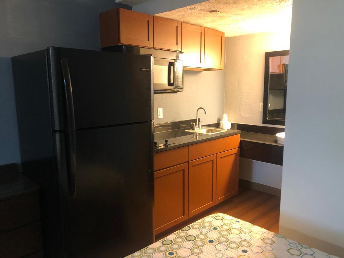 Days Inn By Wyndham Indianapolis South מראה חיצוני תמונה